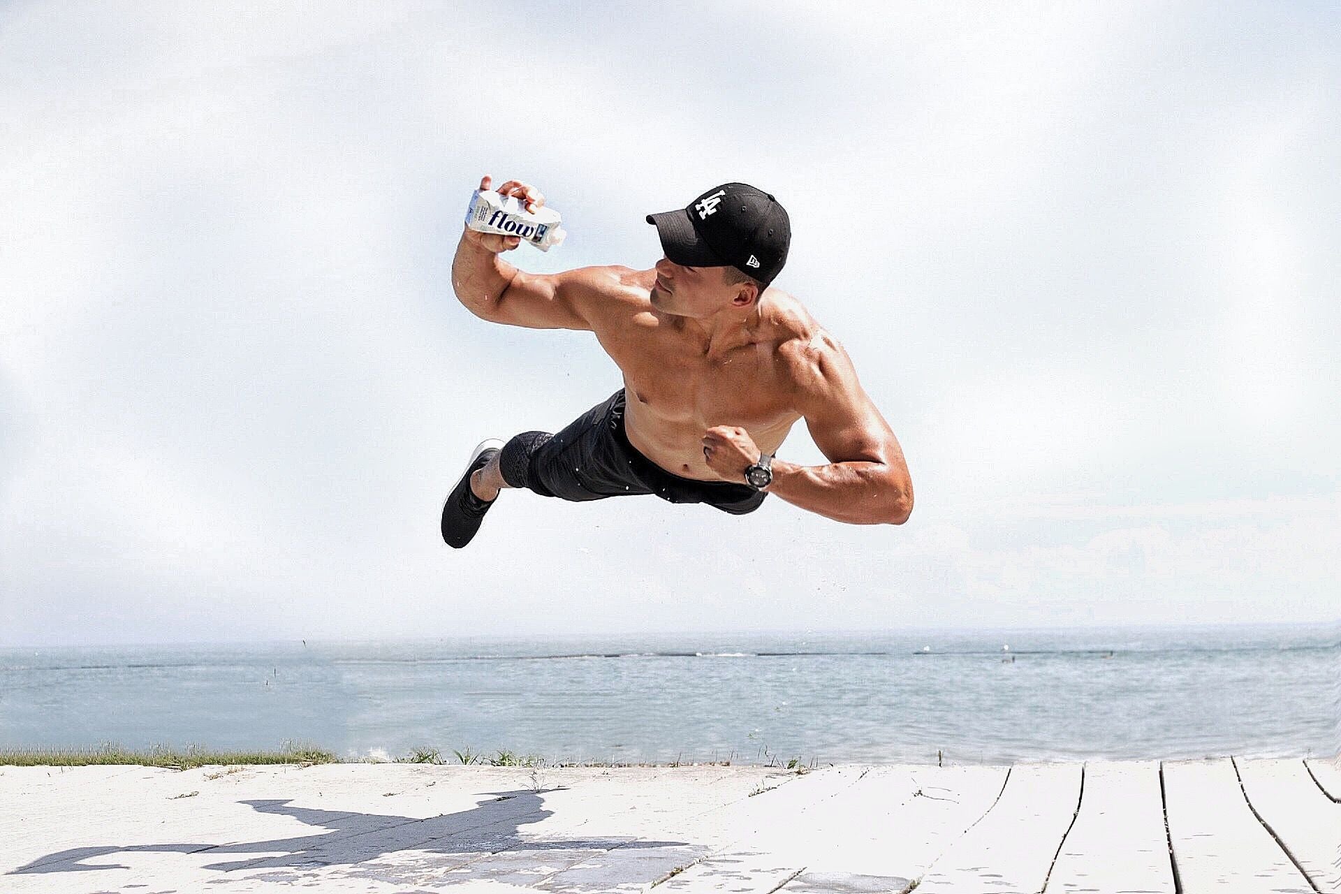 3 Tips To Up Your Fitness Game Using Social Media <h4><span>Flow ambassador Jose Lopez of THE BLOG tells us how he used social media to get him in the best shape of his life. </span></h4>